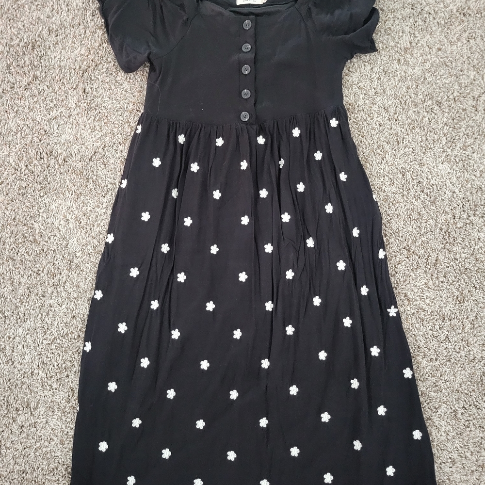 Daisy dress